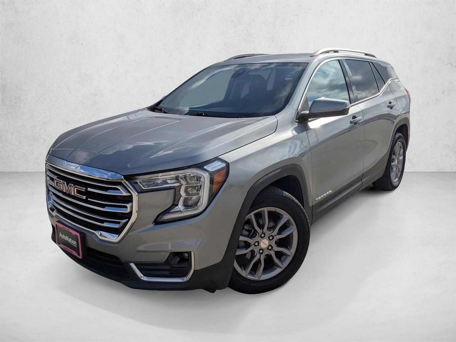 2023 GMC Terrain SLT's photo