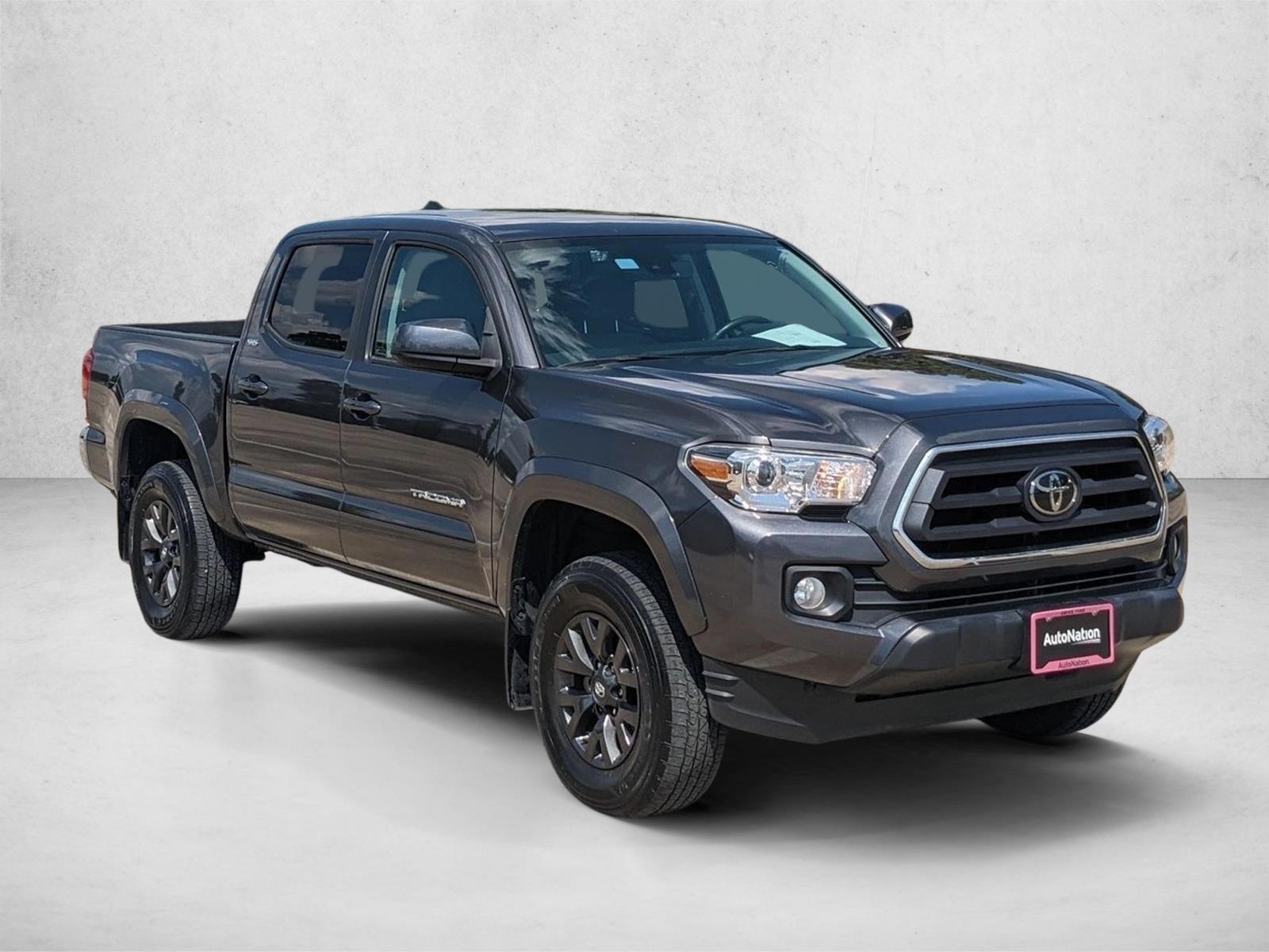 2023 Toyota Tacoma SR5 photo 3