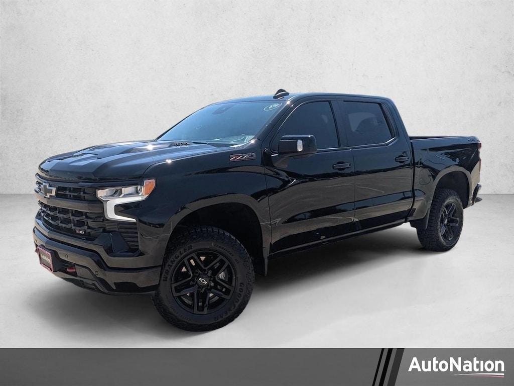 Used 2024 Chevrolet Silverado 1500 LT Trail Boss Crew Cab Pickup