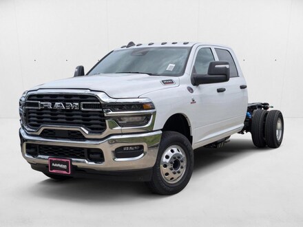 2025 Ram 3500 Chassis Cab Tradesman Truck Crew Cab