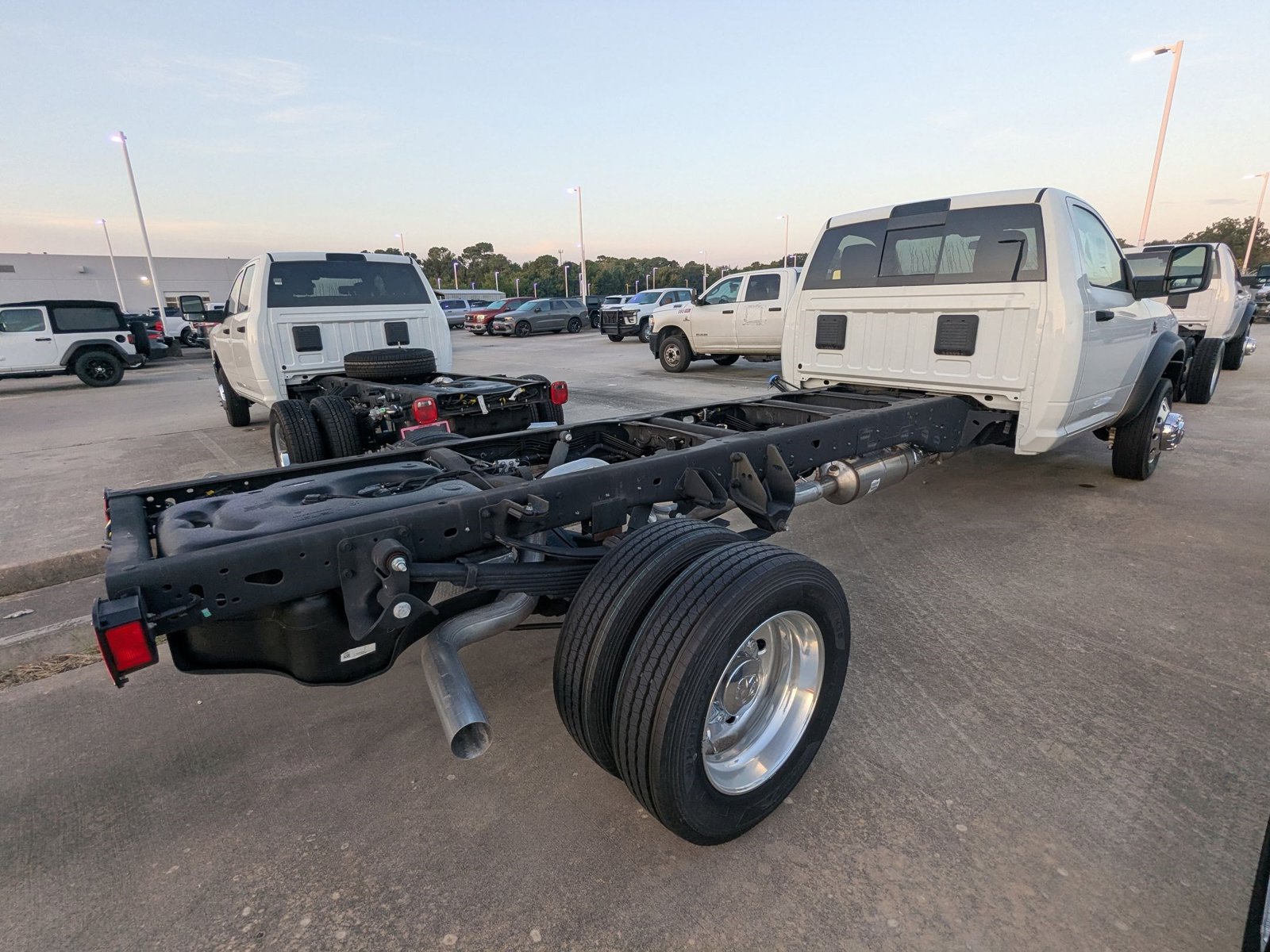 2024 Ram 4500 Tradesman photo 2
