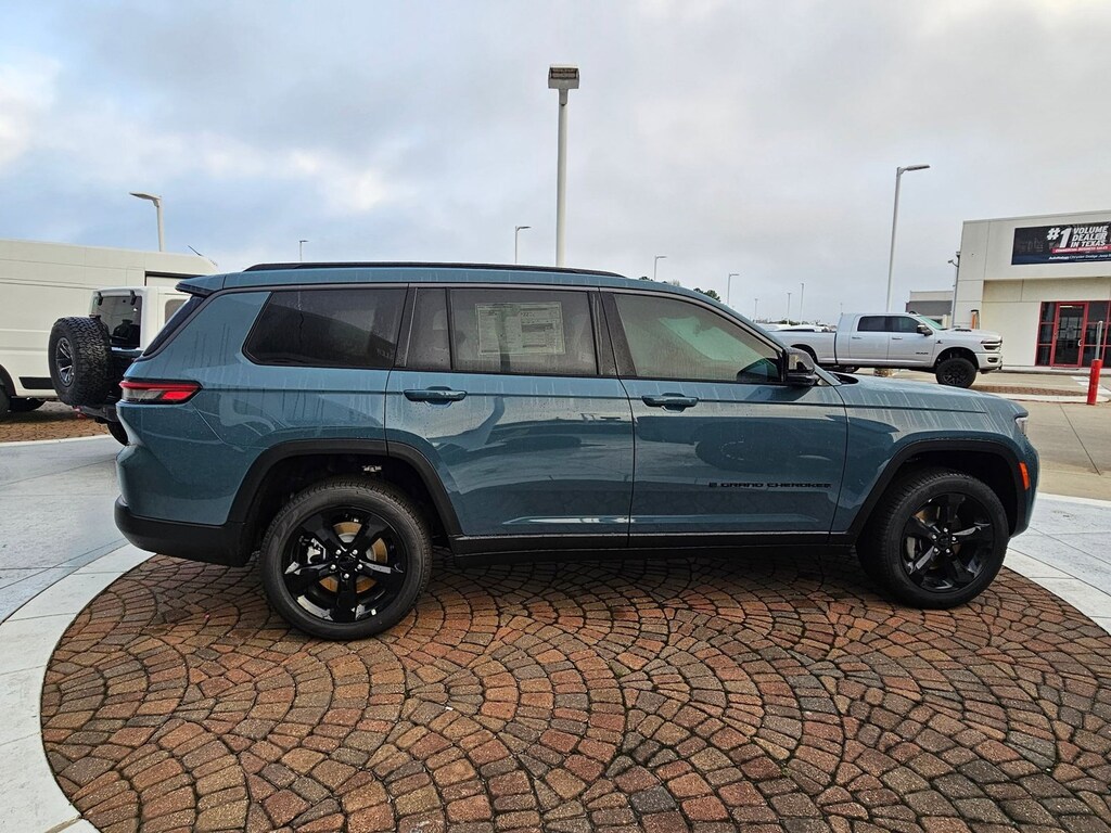 New 2026 Jeep Grand Cherokee L Limited SUV