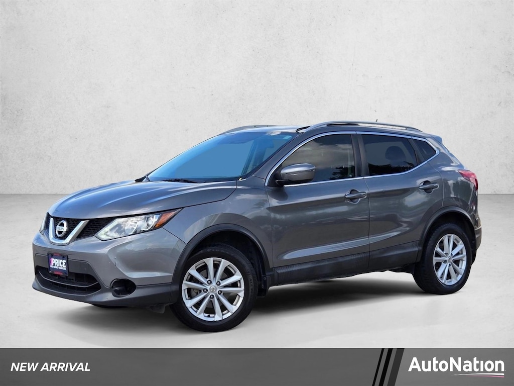 Used 2017 Nissan Rogue Sport SV Sport Utility