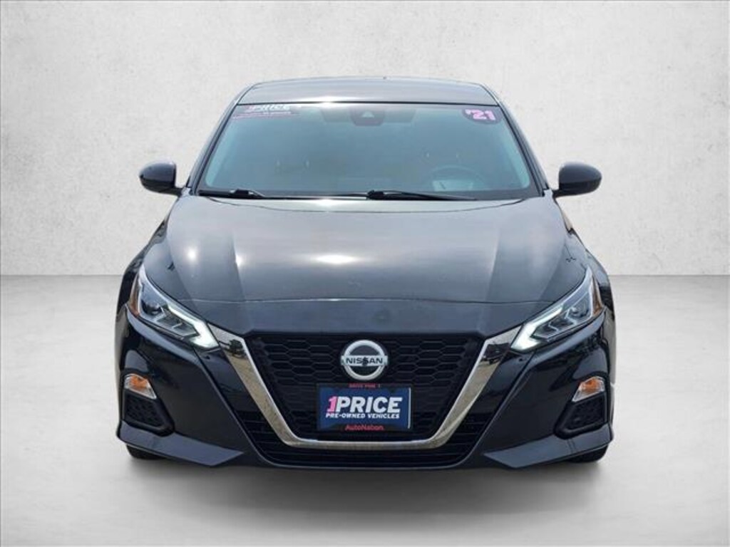 Used 2021 Nissan Altima 2.5 SR 4dr Car