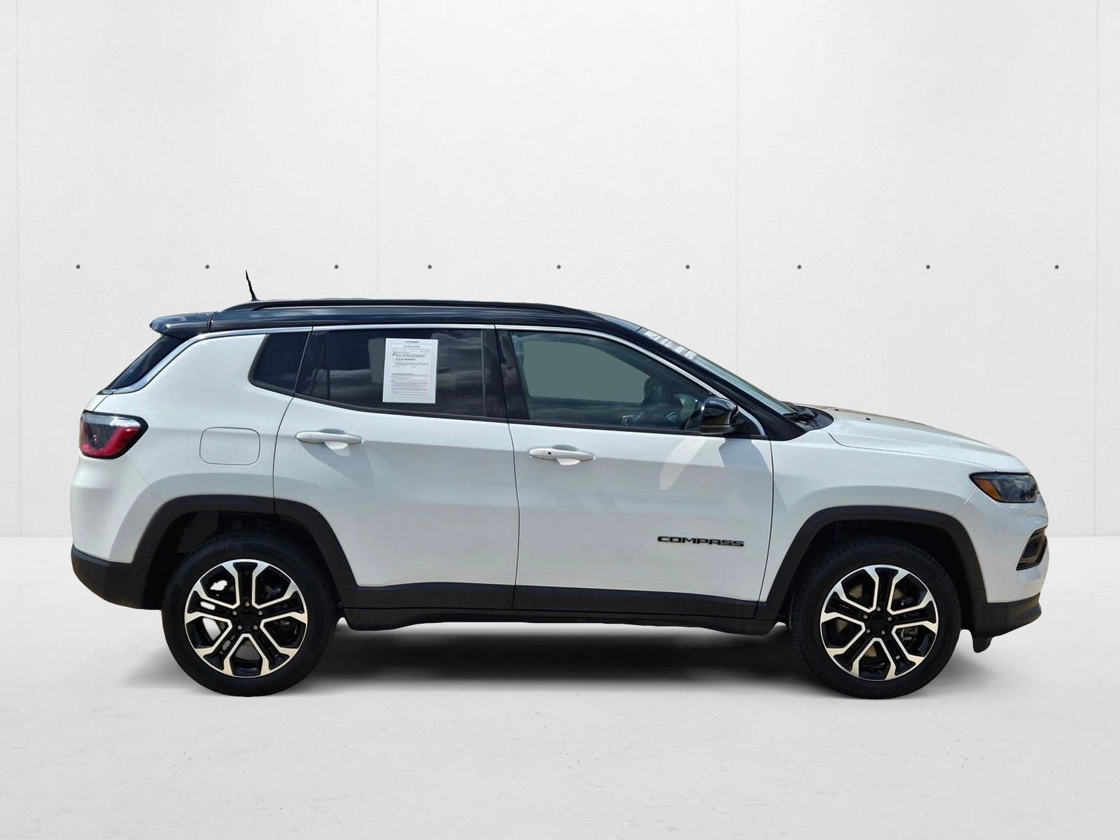 2024 Jeep Compass Limited photo 4