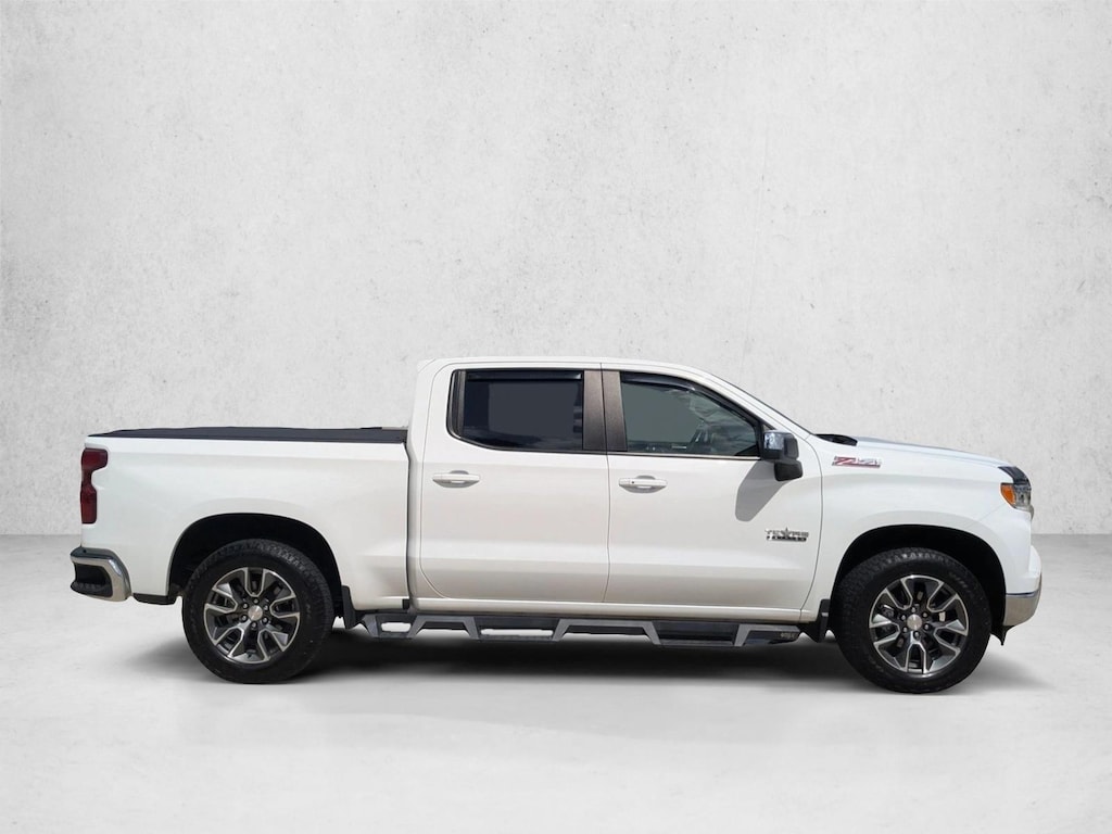 Used 2024 Chevrolet Silverado 1500 LT Crew Cab Pickup