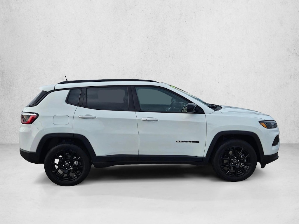 New 2025 Jeep Compass Latitude SUV