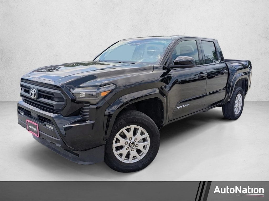 Used 2025 Toyota Tacoma 4WD SR5 Crew Cab Pickup