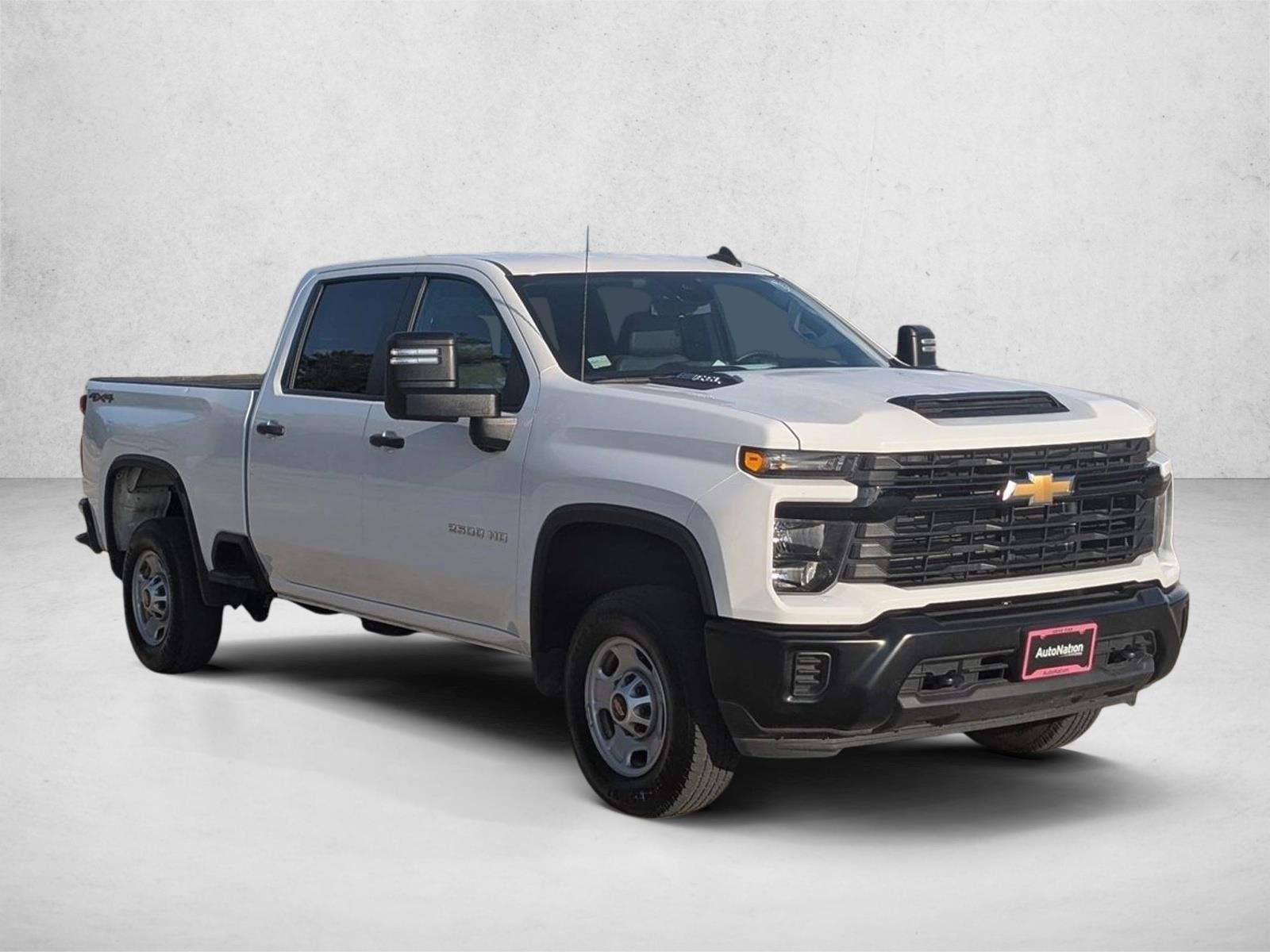 2024 Chevrolet Silverado 2500HD Work Truck photo 3