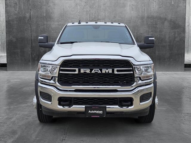 2024 Ram 5500 Tradesman photo 2