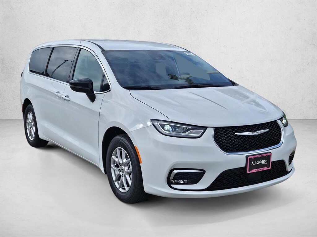 New 2025 Chrysler Pacifica Select Van Passenger Van