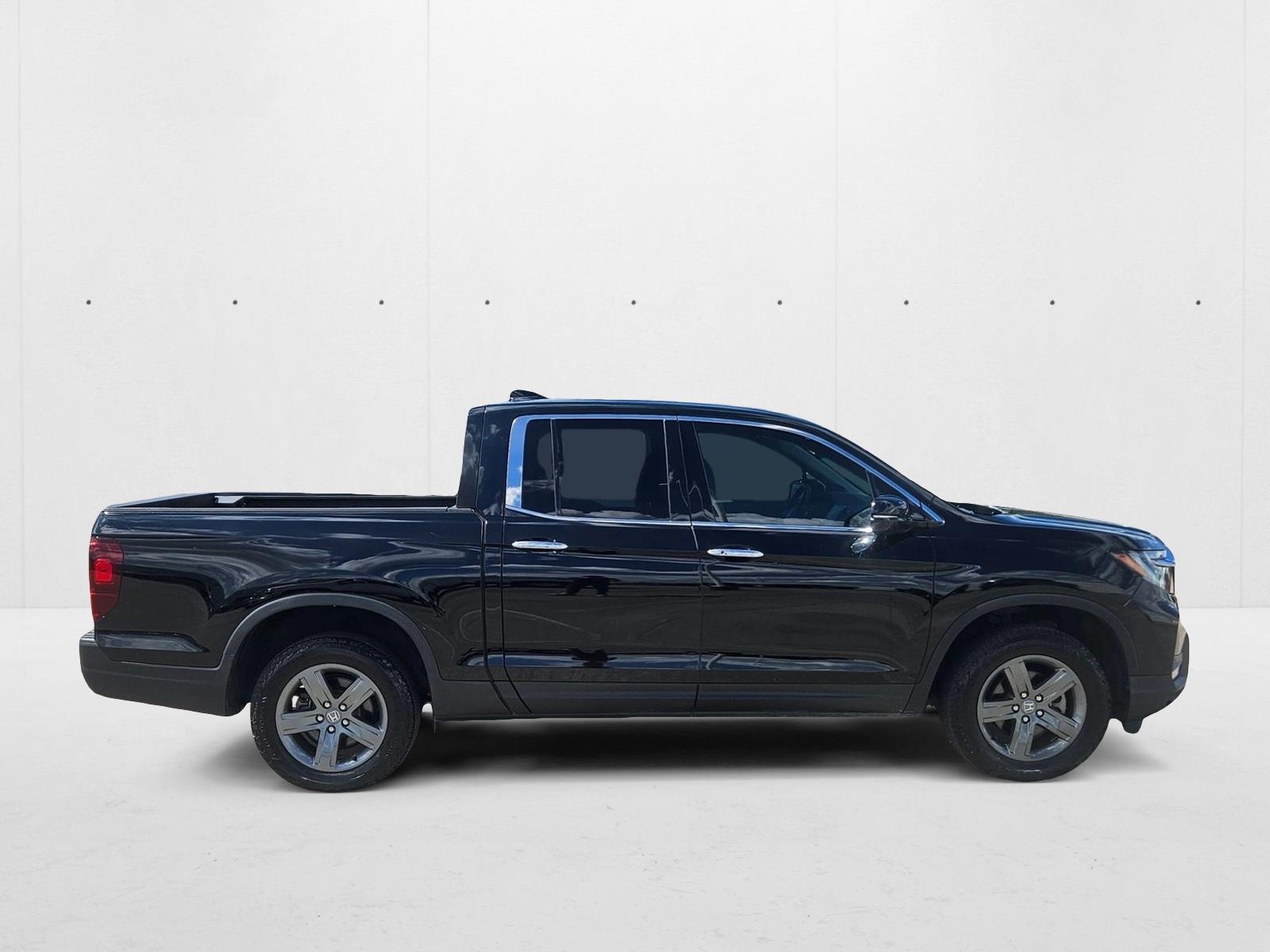 2023 Honda Ridgeline RTL-E photo 3