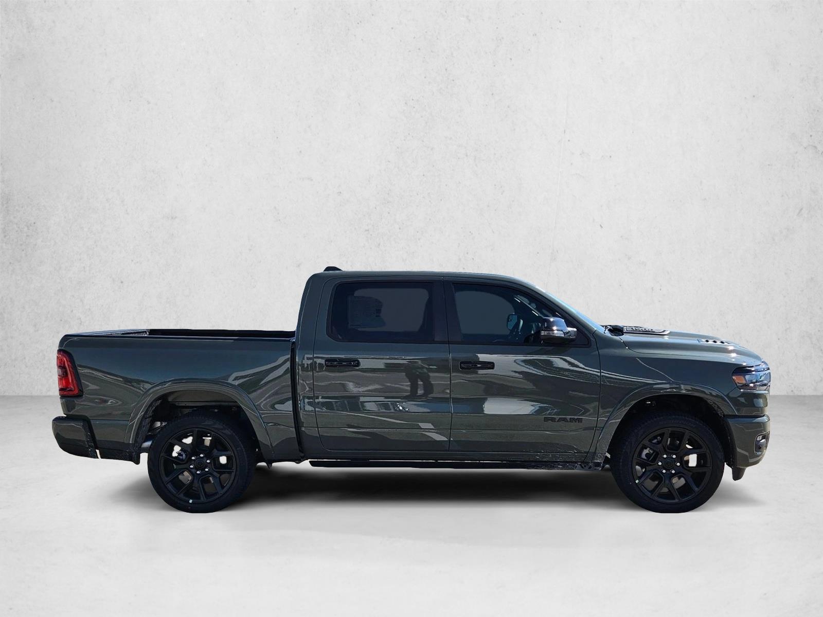 2026 Ram 1500 Laramie photo 4