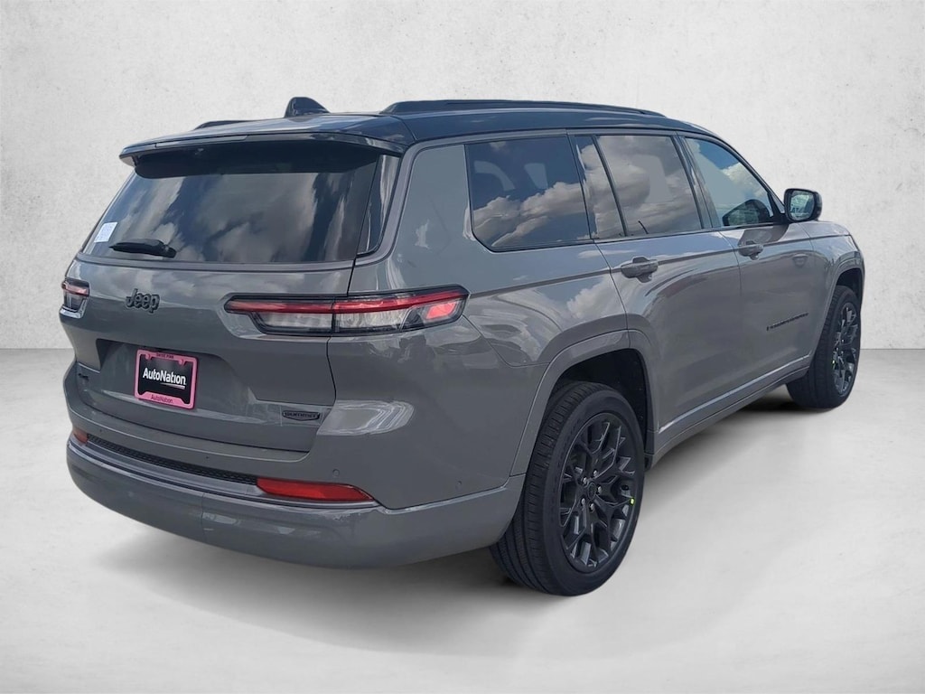 New 2027 Jeep Grand Cherokee L Summit SUV