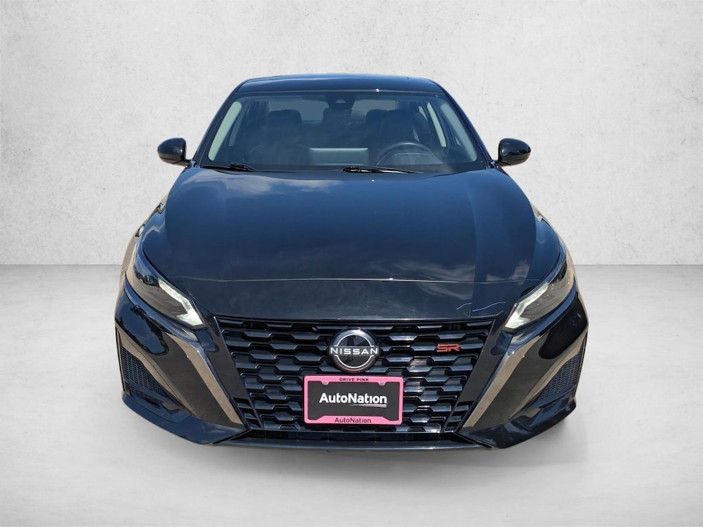 Used 2024 Nissan Altima 2.5 SR 4dr Car
