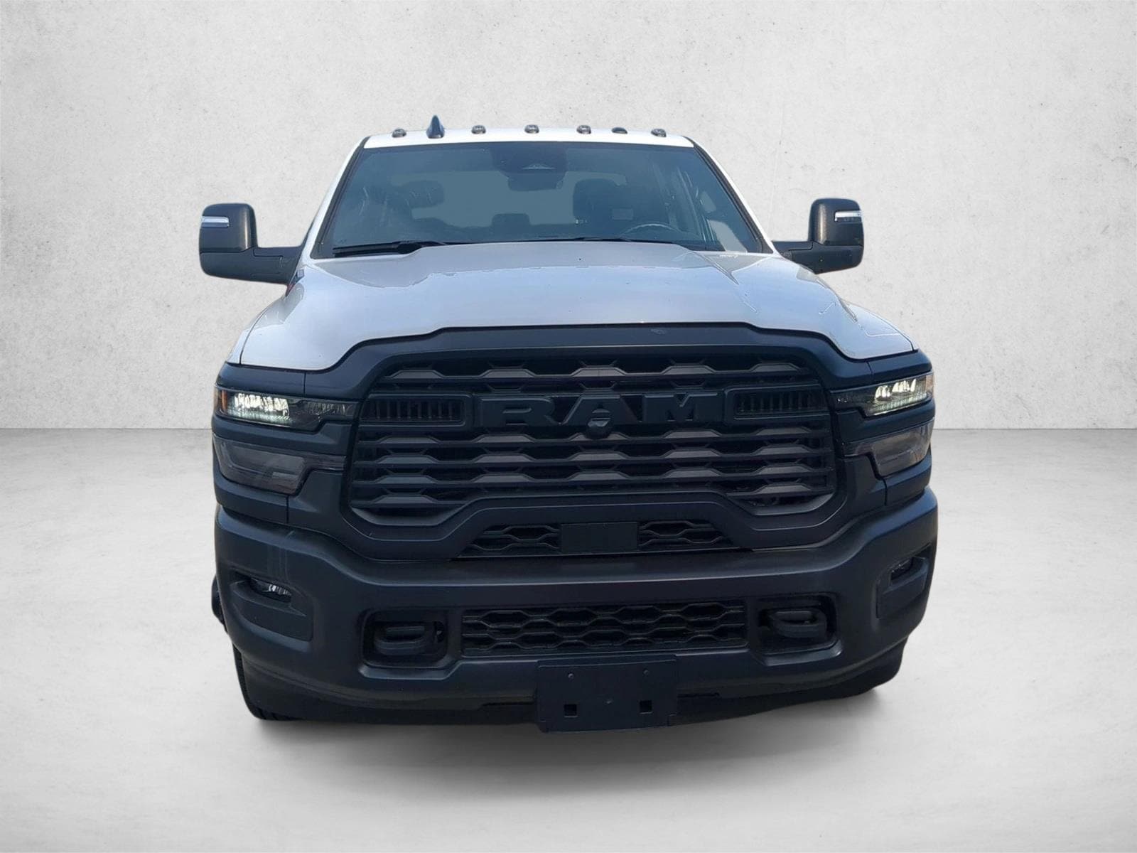 2026 RAM 3500 Chassis Tradesman - Photo 6