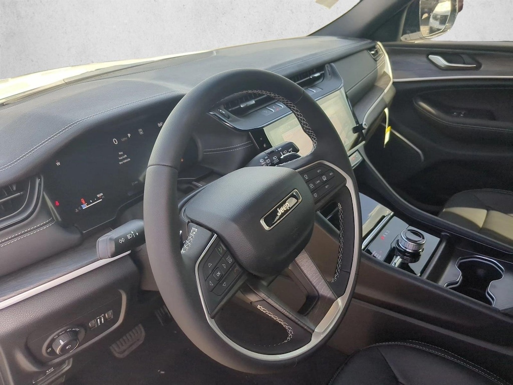 New 2026 Jeep Grand Cherokee L Limited Reserve SUV