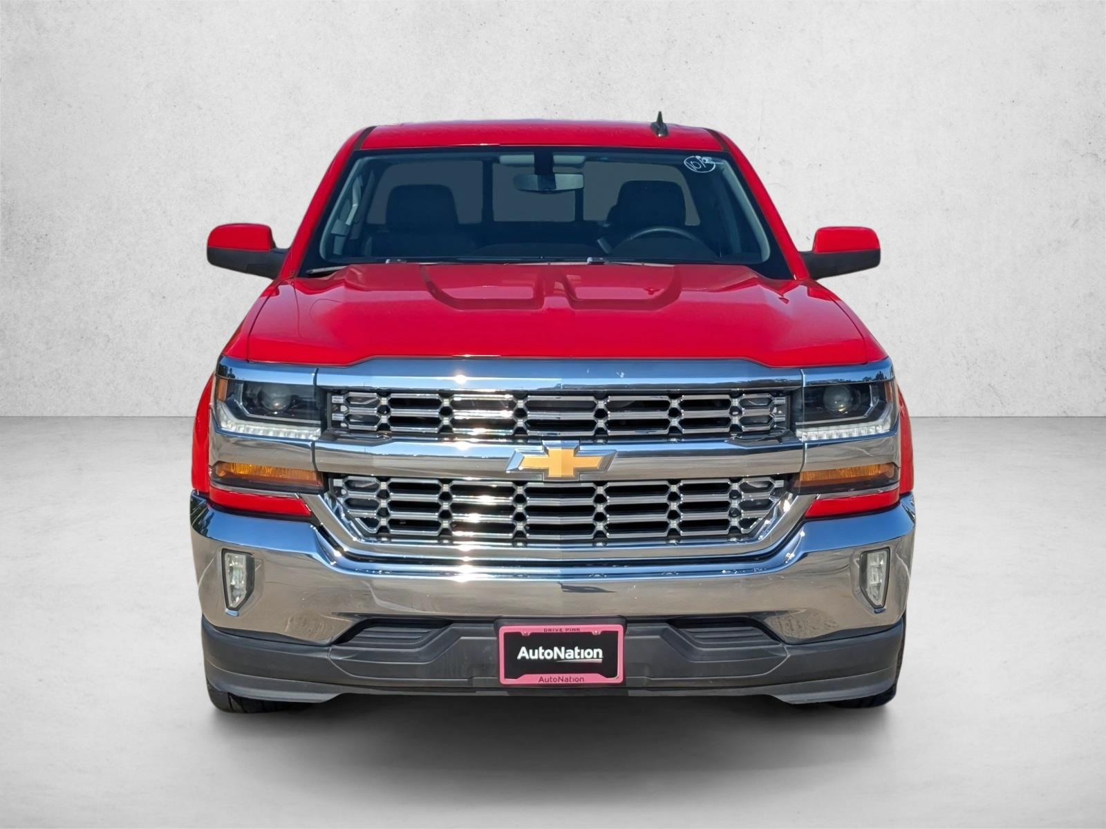 2016 Chevrolet Silverado 1500 LT photo 2