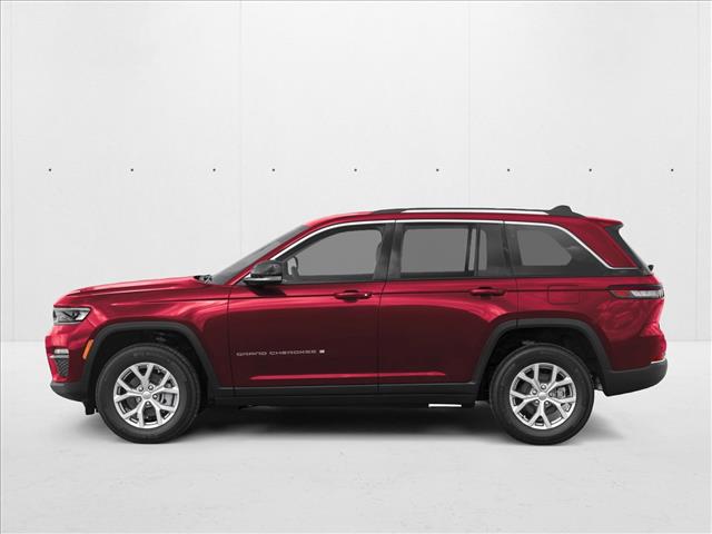 2025 Jeep Grand Cherokee Summit Reserve photo 3