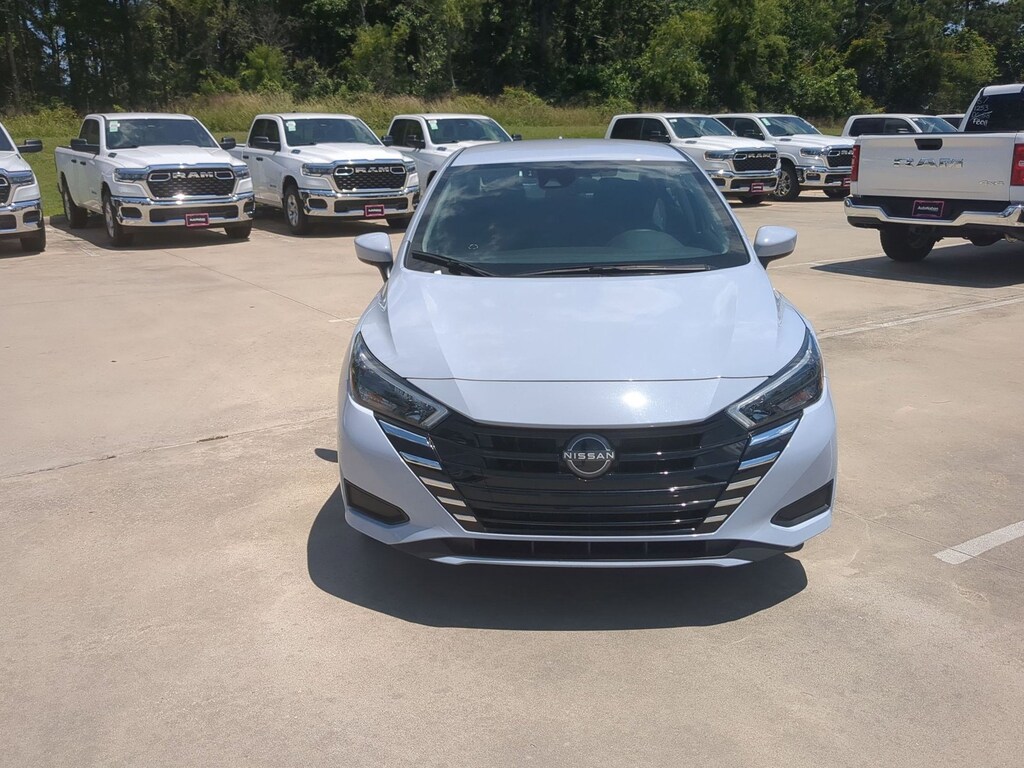 Used 2025 Nissan Versa SV 4dr Car