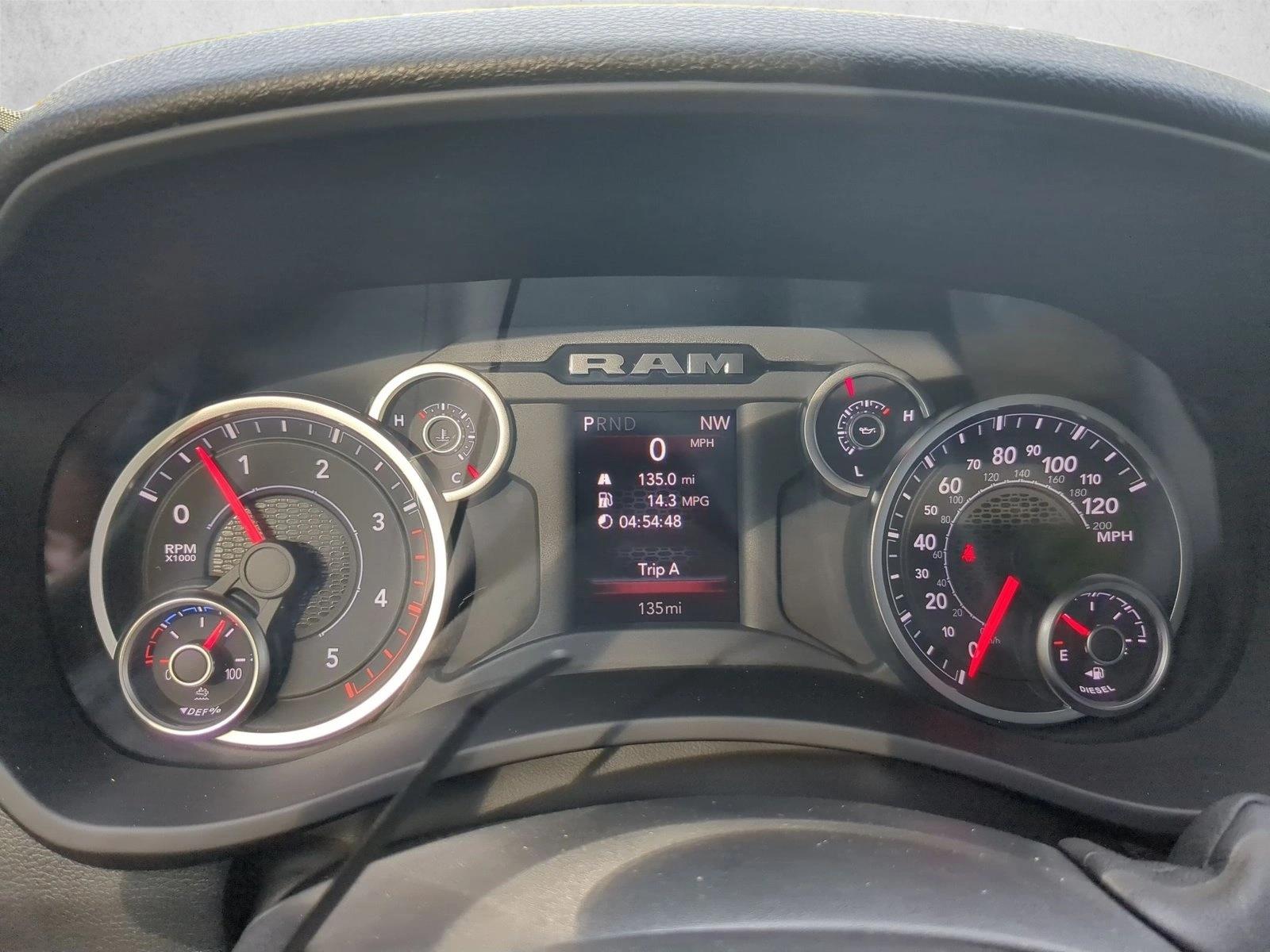 2026 RAM 3500 Chassis Tradesman - Photo 11