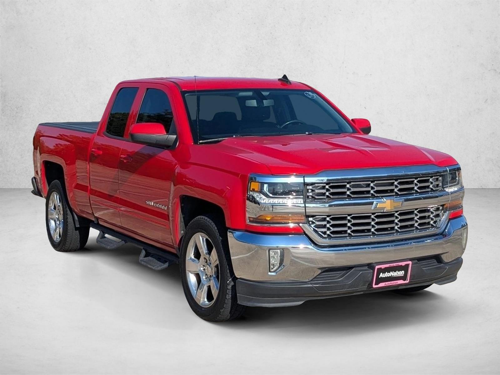 2016 Chevrolet Silverado 1500 LT photo 3