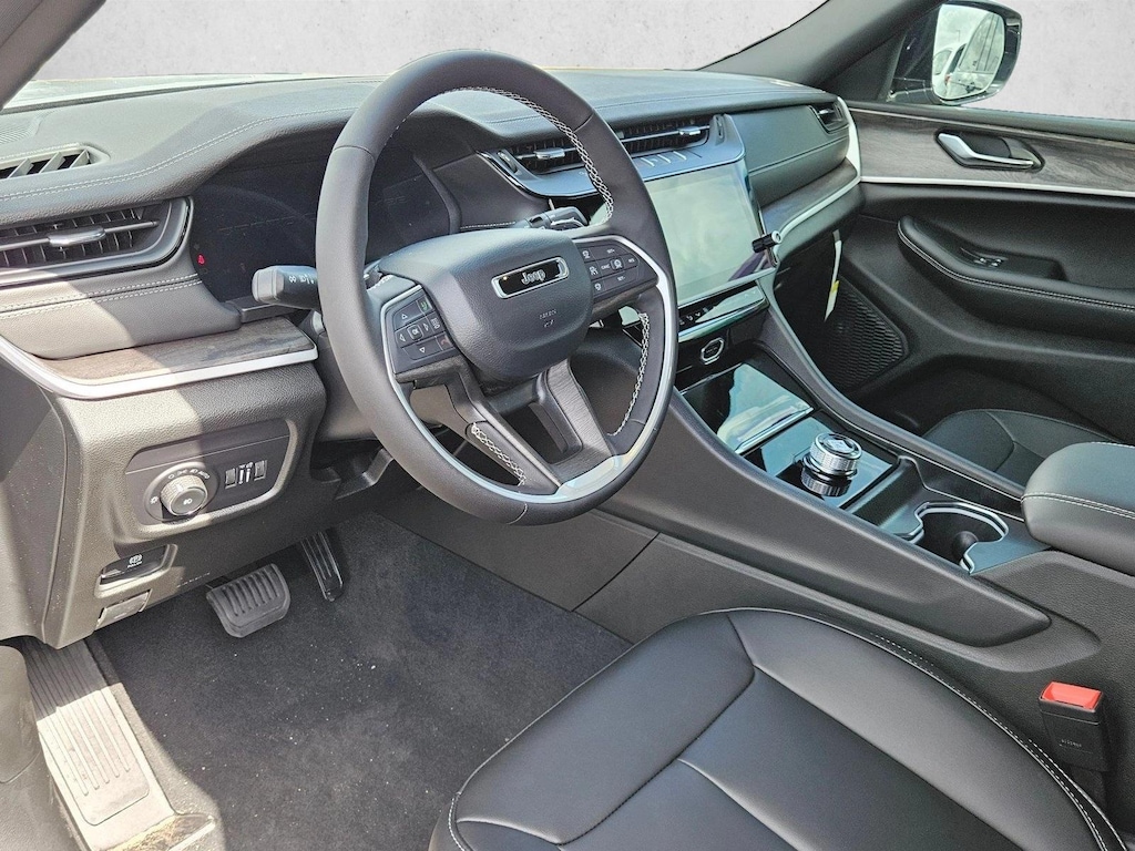New 2026 Jeep Grand Cherokee L Limited SUV