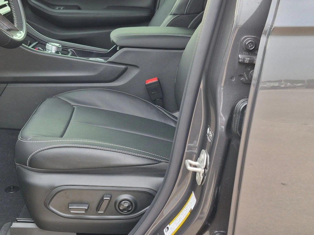New 2026 Jeep Grand Cherokee Limited Reserve SUV