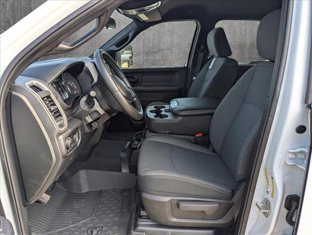 2024 Ram 3500 Tradesman photo 4