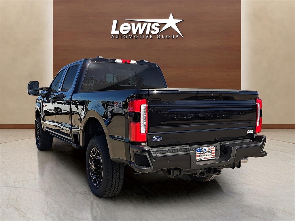 2026 Ford F-250 Platinum photo 4