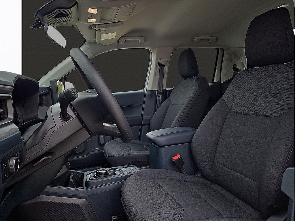 2026 Ford Maverick XL - Photo 11