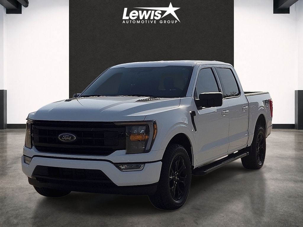 Used 2023 Ford F-150 XLT Truck SuperCrew Cab