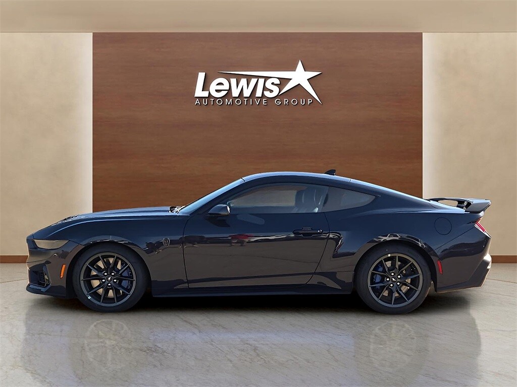 2025 Ford Mustang Dark Horse photo 3