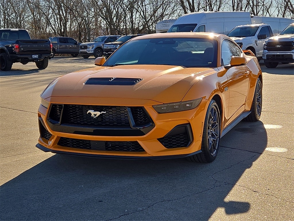 2026 Ford Mustang GT Premium's photo