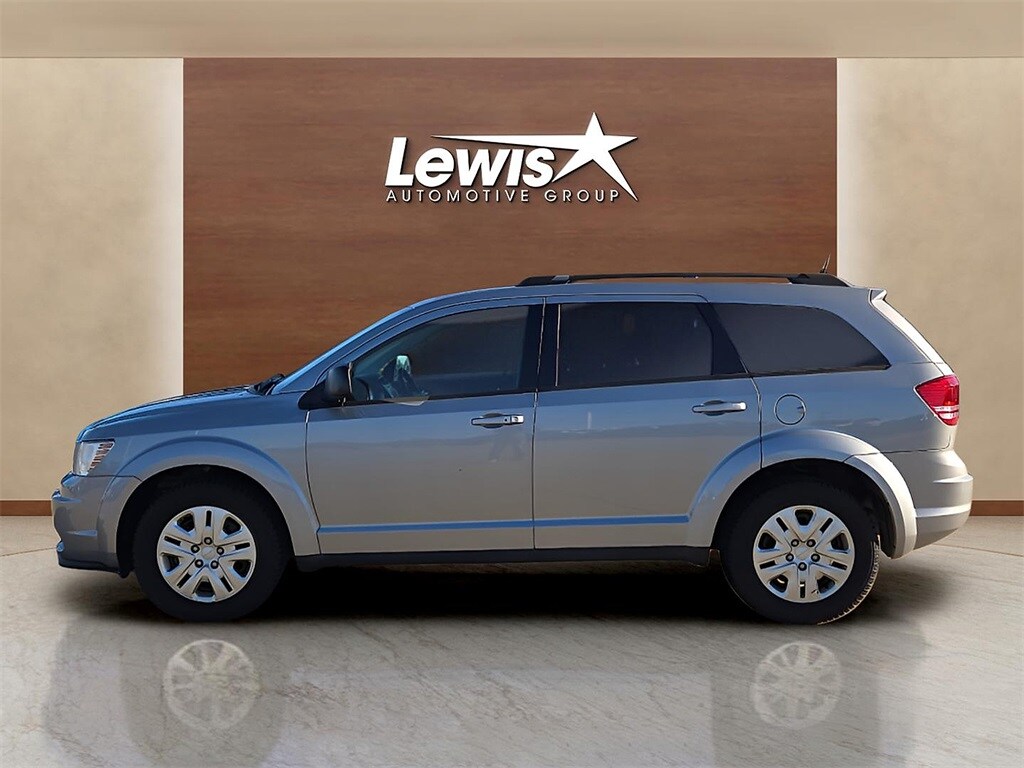 2020 Dodge Journey SE photo 2