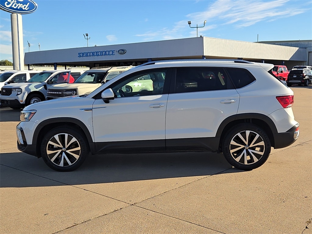 Used 2024 Volkswagen Taos 1.5T SE SUV