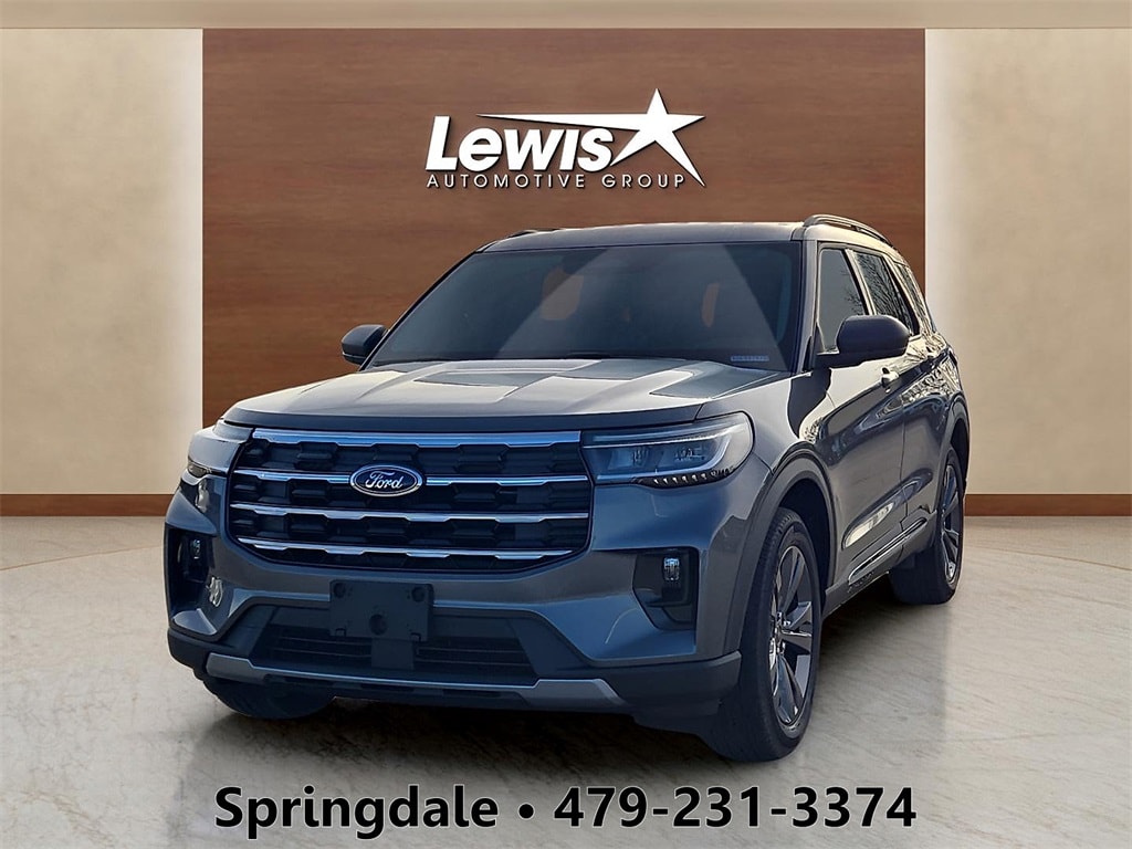 2025 Ford Explorer Active's photo