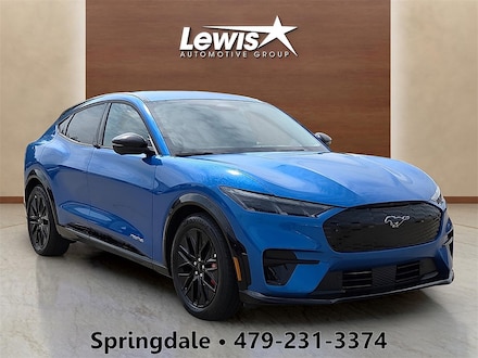 2025 Ford Mustang Mach-E Premium SUV