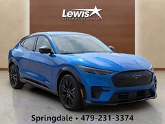 2025 Ford Mustang Mach-E Premium SUV