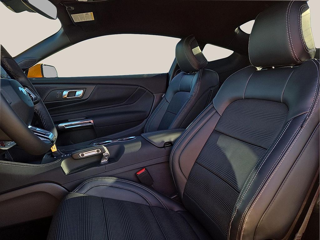 2026 Ford Mustang GT Premium Fastback - Photo 13