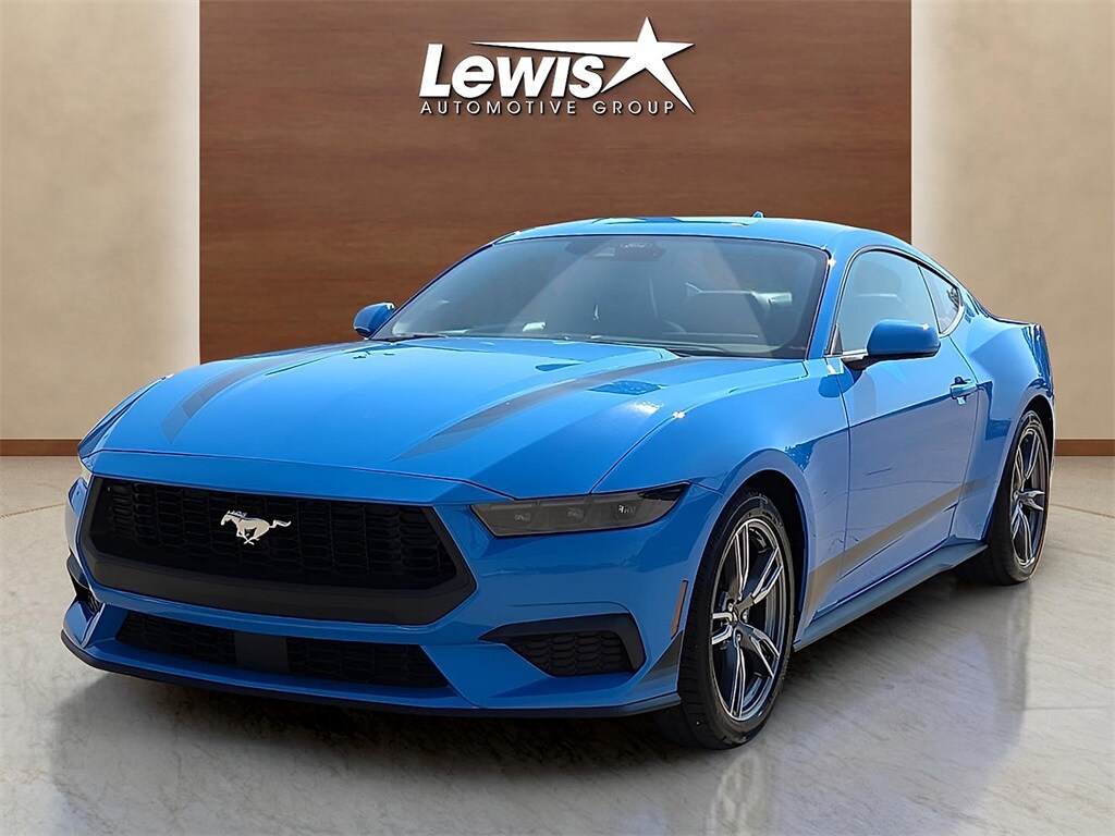 2025 Ford Mustang EcoBoost photo 2