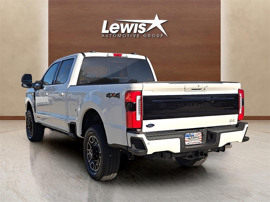 2026 Ford F-250 Platinum photo 4