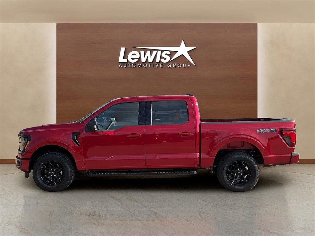 2025 Ford F-150 XLT photo 3