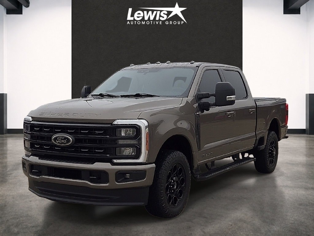 Used 2023 Ford F-250SD XLT Truck Crew Cab