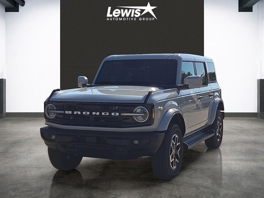 New 2026 Ford Bronco Outer Banks SUV