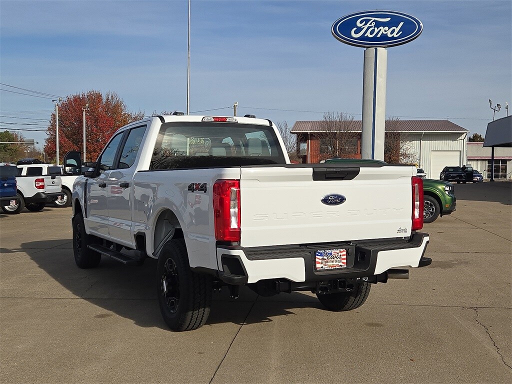 2026 Ford F-250 XL photo 3
