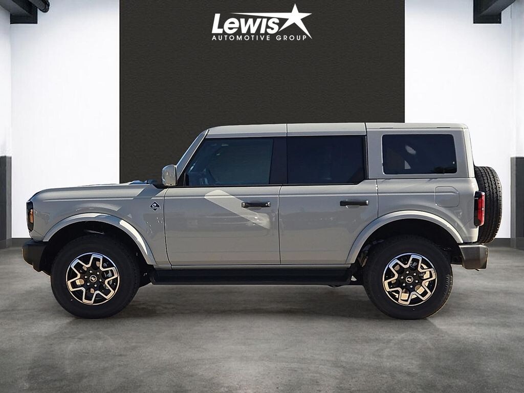 New 2026 Ford Bronco Outer Banks SUV