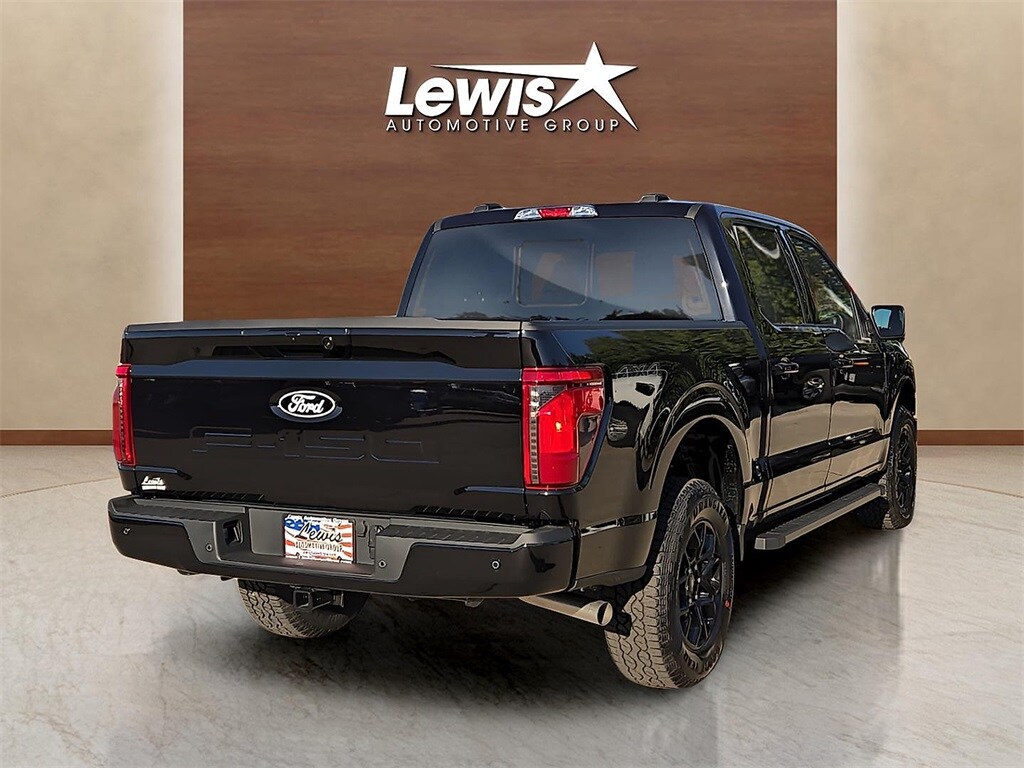 2025 Ford F-150 XLT photo 4