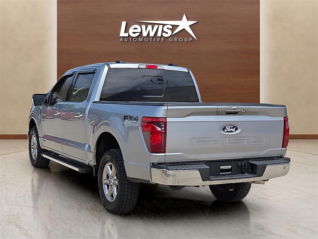 2024 Ford F-150 XLT photo 4