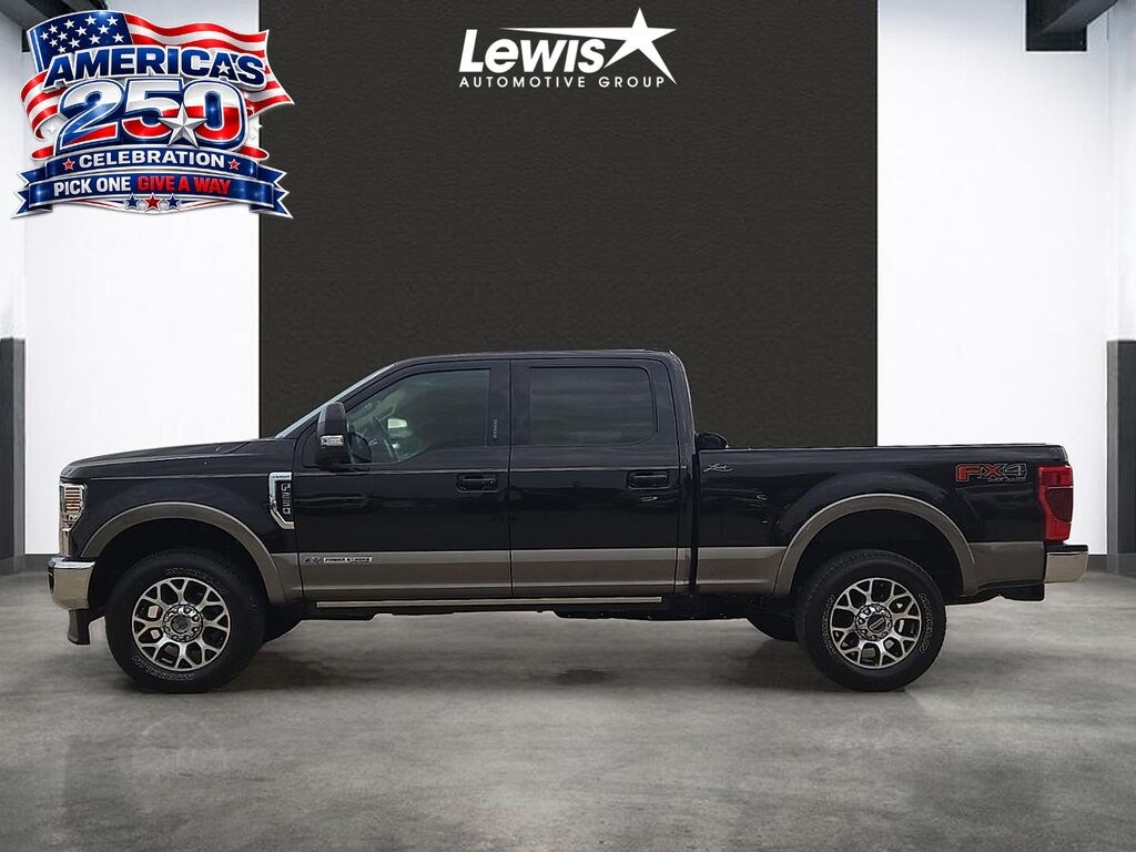 Used 2021 Ford F-250SD Lariat Truck Crew Cab